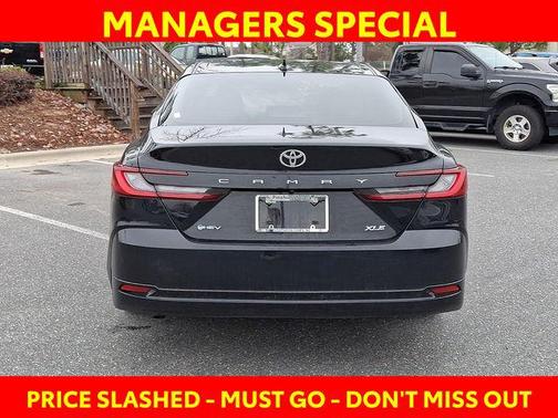 2025 Toyota Camry XLE