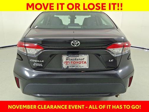 2022 Toyota Corolla LE
