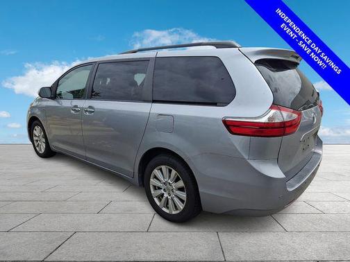 Silver Sky Metallic 2017 Toyota Sienna XLE Premium