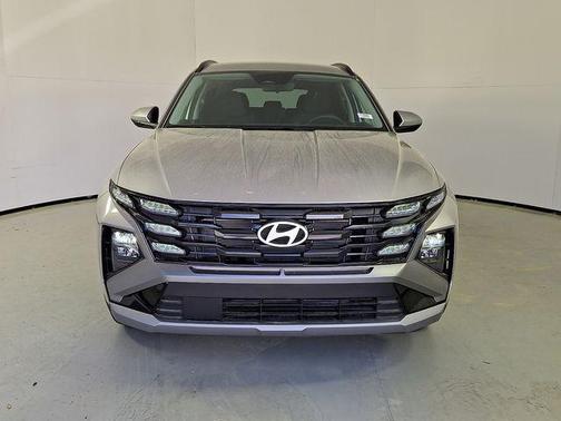 Shimmering Silver 2026 Hyundai TUCSON SEL