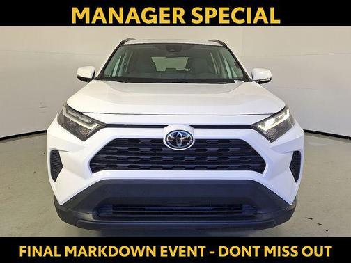 2023 Toyota RAV4 XLE