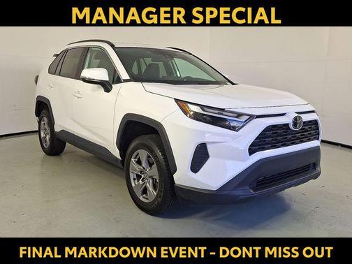 2023 Toyota RAV4 XLE