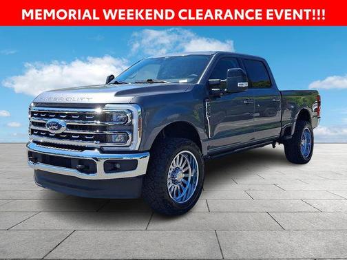 Carbonized Gray Metallic 2024 Ford F-250 Lariat
