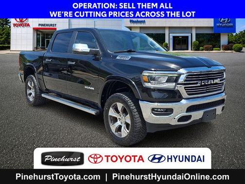 Diamond Black Crystal Pearlcoat 2021 RAM 1500 Laramie