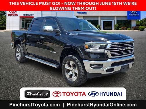 Diamond Black Crystal Pearlcoat 2021 RAM 1500 Laramie