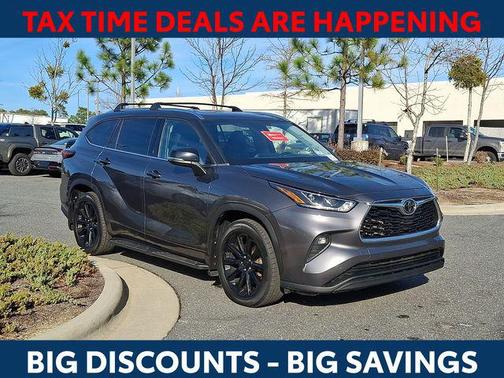 2022 Toyota Highlander Limited