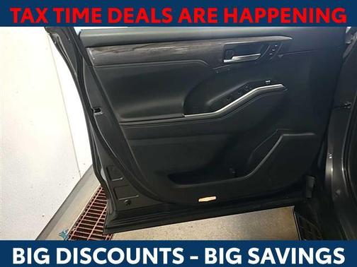 2022 Toyota Highlander Limited