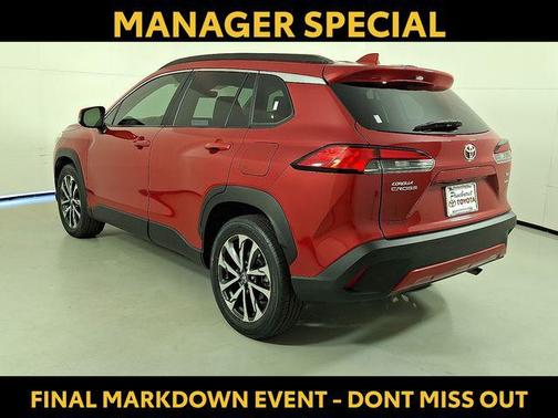 2023 Toyota Corolla Cross XLE