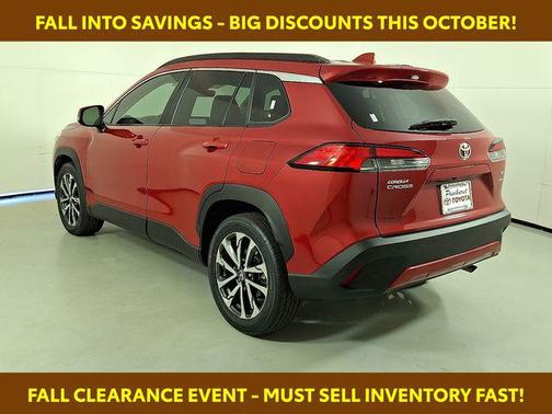 2023 Toyota Corolla Cross XLE