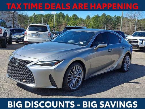 2022 Lexus IS 300 Base