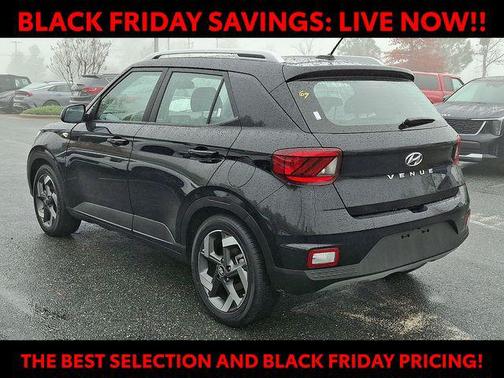 2024 Hyundai VENUE SEL