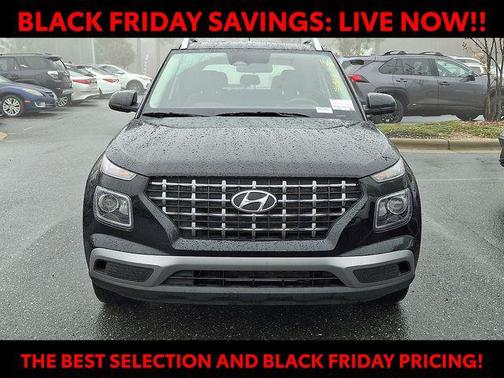 2024 Hyundai VENUE SEL