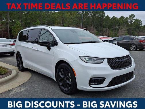 2025 Chrysler Pacifica Limited