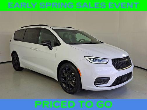 2025 Chrysler Pacifica Limited