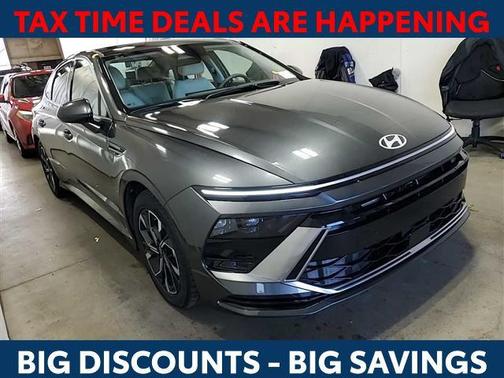 2025 Hyundai SONATA SEL