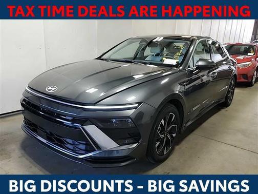 2025 Hyundai SONATA SEL