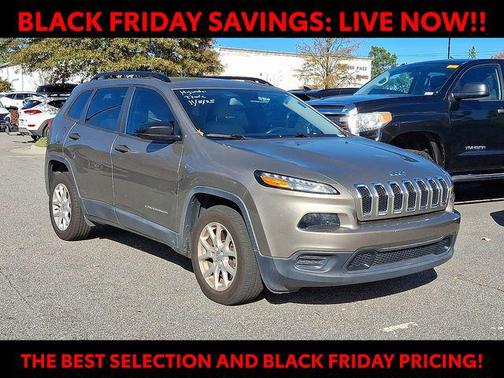 2017 Jeep Cherokee Sport