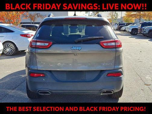 2017 Jeep Cherokee Sport