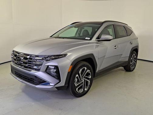 Shimmering Silver 2026 Hyundai TUCSON Plug-In Hybrid Limited