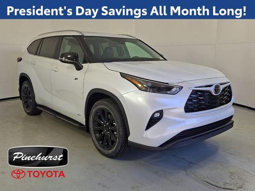 2026 Toyota Highlander Hybrid XLE