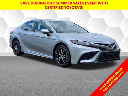 2022 Toyota Camry SE