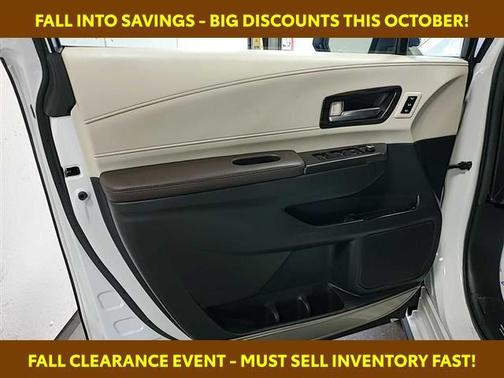 2024 Toyota Sienna Platinum