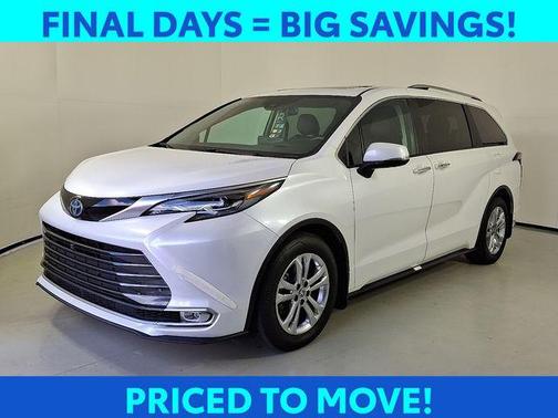 2024 Toyota Sienna Platinum