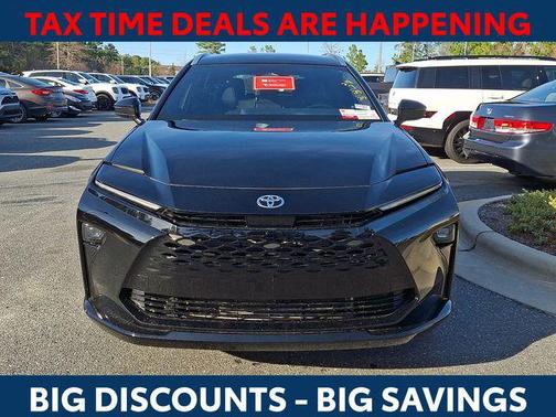 2025 Toyota Crown Signia XLE