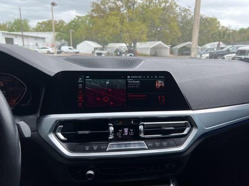 2020 BMW 330 i