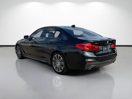 Black Sapphire Metallic 2020 BMW 540 i xDrive