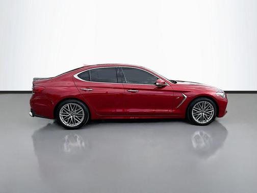 2020 Genesis G70 2.0T