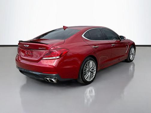 2020 Genesis G70 2.0T
