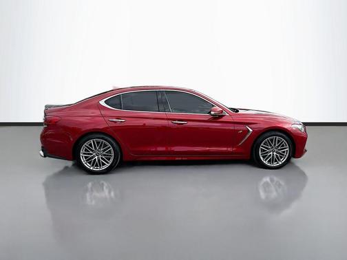 2020 Genesis G70 2.0T