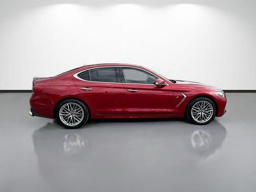 2020 Genesis G70 2.0T