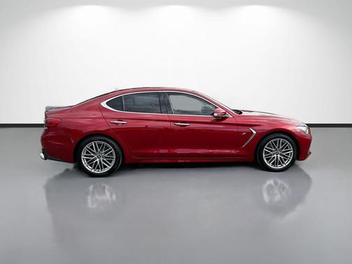 2020 Genesis G70 2.0T