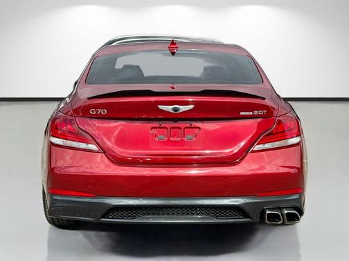 2020 Genesis G70 2.0T