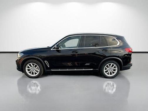 Jet Black 2019 BMW X5 xDrive40i