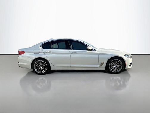 2019 BMW 540 i xDrive