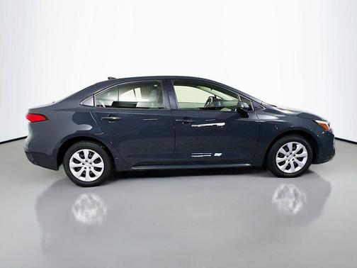 UNDERGROUND 2025 Toyota Corolla Hybrid LE