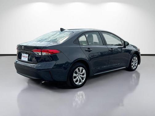 UNDERGROUND 2025 Toyota Corolla Hybrid LE
