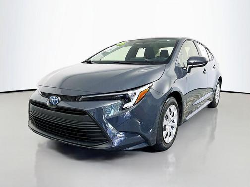 UNDERGROUND 2025 Toyota Corolla Hybrid LE