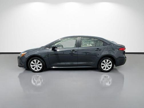 UNDERGROUND 2025 Toyota Corolla Hybrid LE