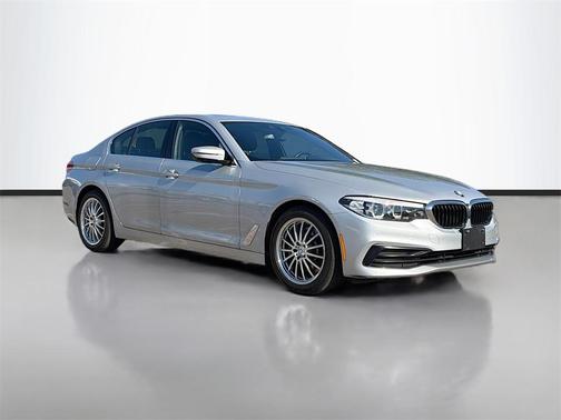 2019 BMW 530 i