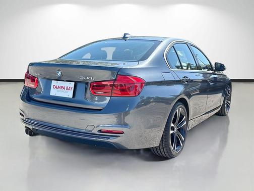 Mineral Gray Metallic 2018 BMW 330 i xDrive