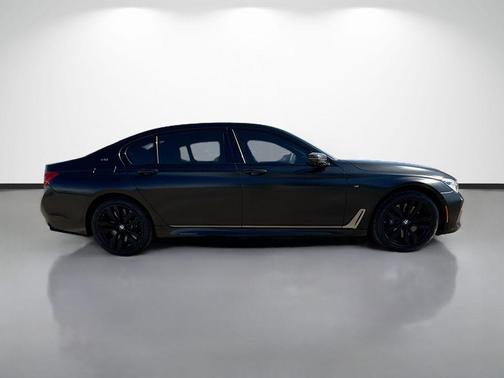 Frozen Black 2018 BMW M760 i xDrive