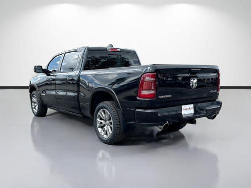 Diamond Black 2019 RAM 1500 Laramie