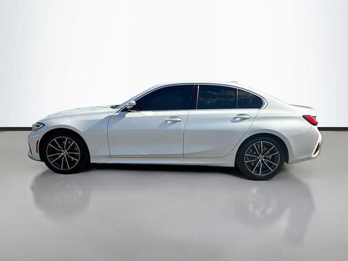 2020 BMW 330 i