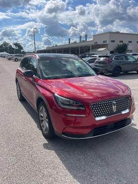 Red Carpet 2020 Lincoln Corsair Standard