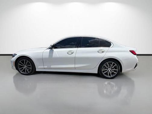 Alpine White 2019 BMW 330 i
