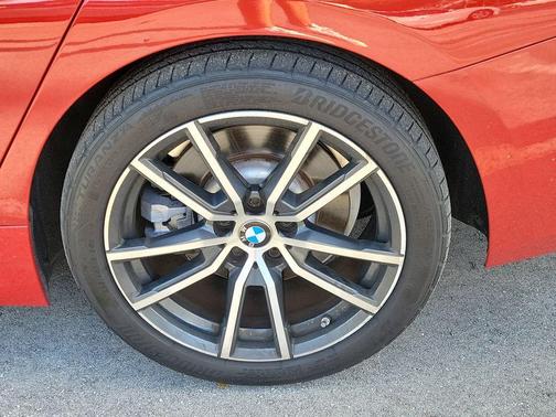 Melbourne Red Metallic 2020 BMW 330 i